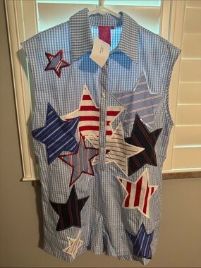 Queen of Sparkles gingham romper with patchwork stars. Size XS NWT